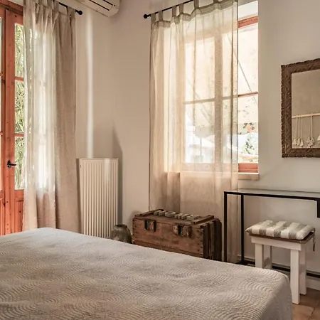 Villa Gioia - Secret Gem With Private Garden Katastárion
