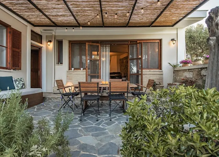 Villa Villa Gioia - Secret Gem With Private Garden Katastárion