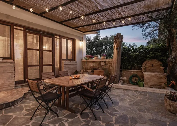 Villa Gioia - Secret Gem With Private Garden Katastárion